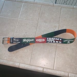VINTAGE TOMMY HILFIGER BELT ✨
